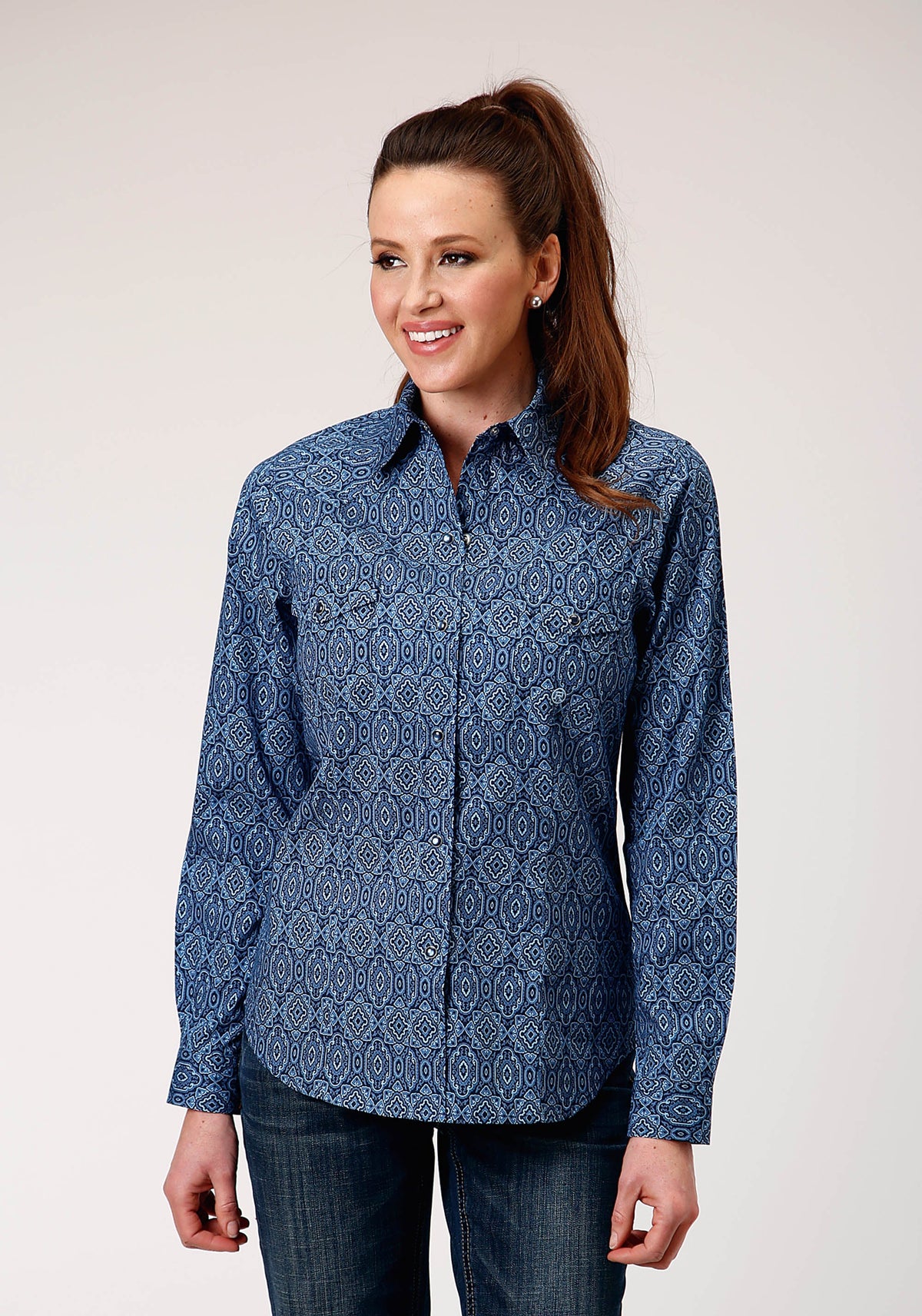 Womens Long Sleeve Snap Medallion Paisley Western Shirt