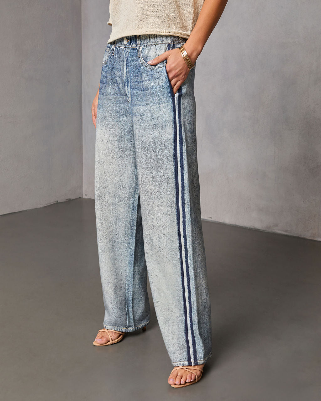 Presilla Contrast Stripe Sweatpant Jeans