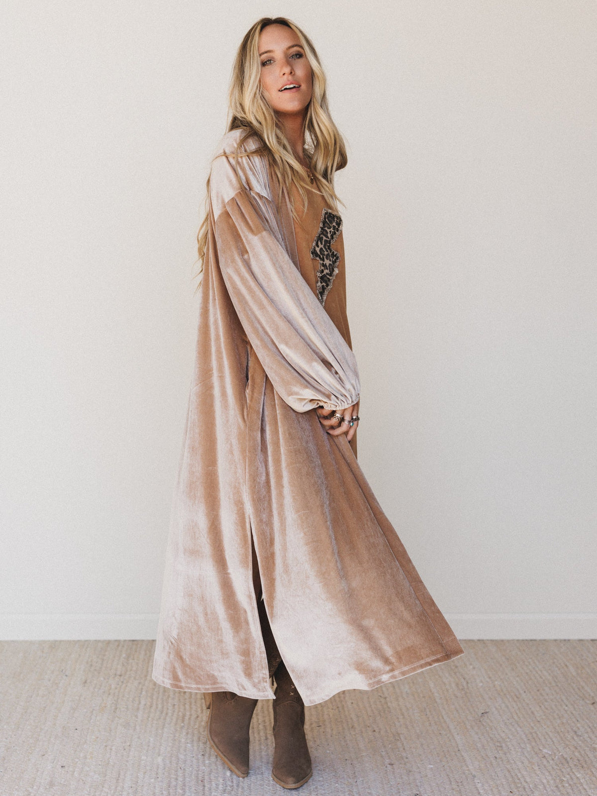 The Nest Sydney Velvet Duster Cardigan - Coco - Pre Order