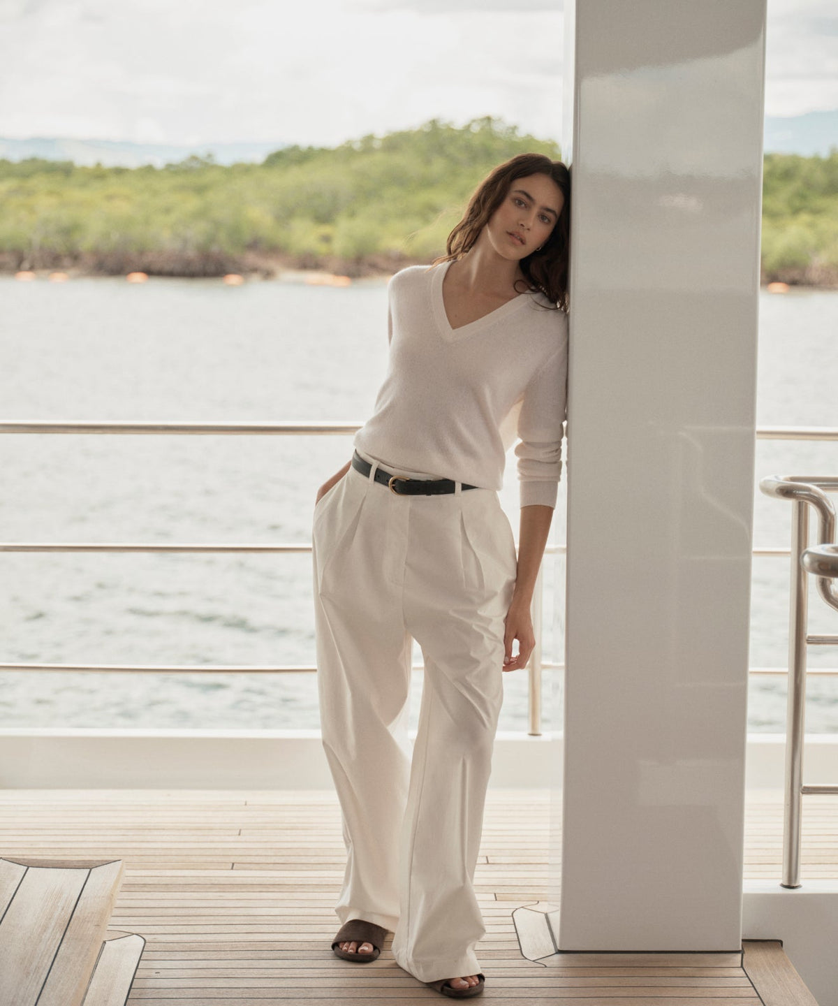 Flynn Cashmere V-Neck
